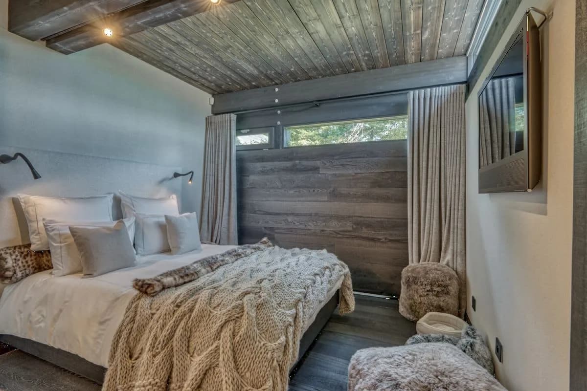 High-End Artistic Chalet In Megève photo 3