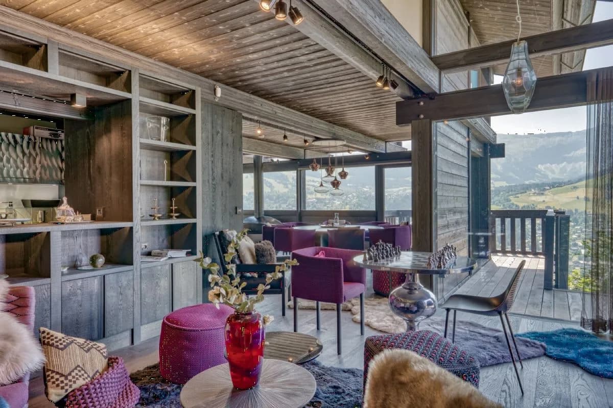High-End Artistic Chalet In Megève photo 5