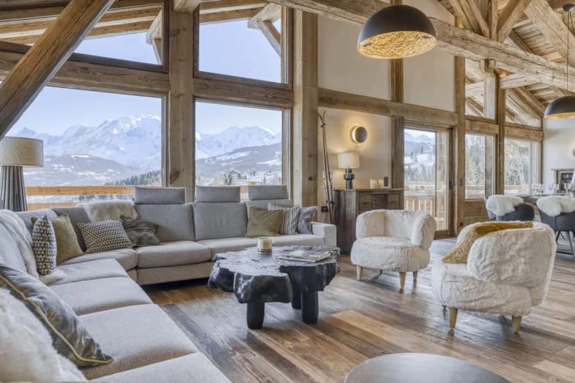 Panoramic Mountain Chalet with Private Spa