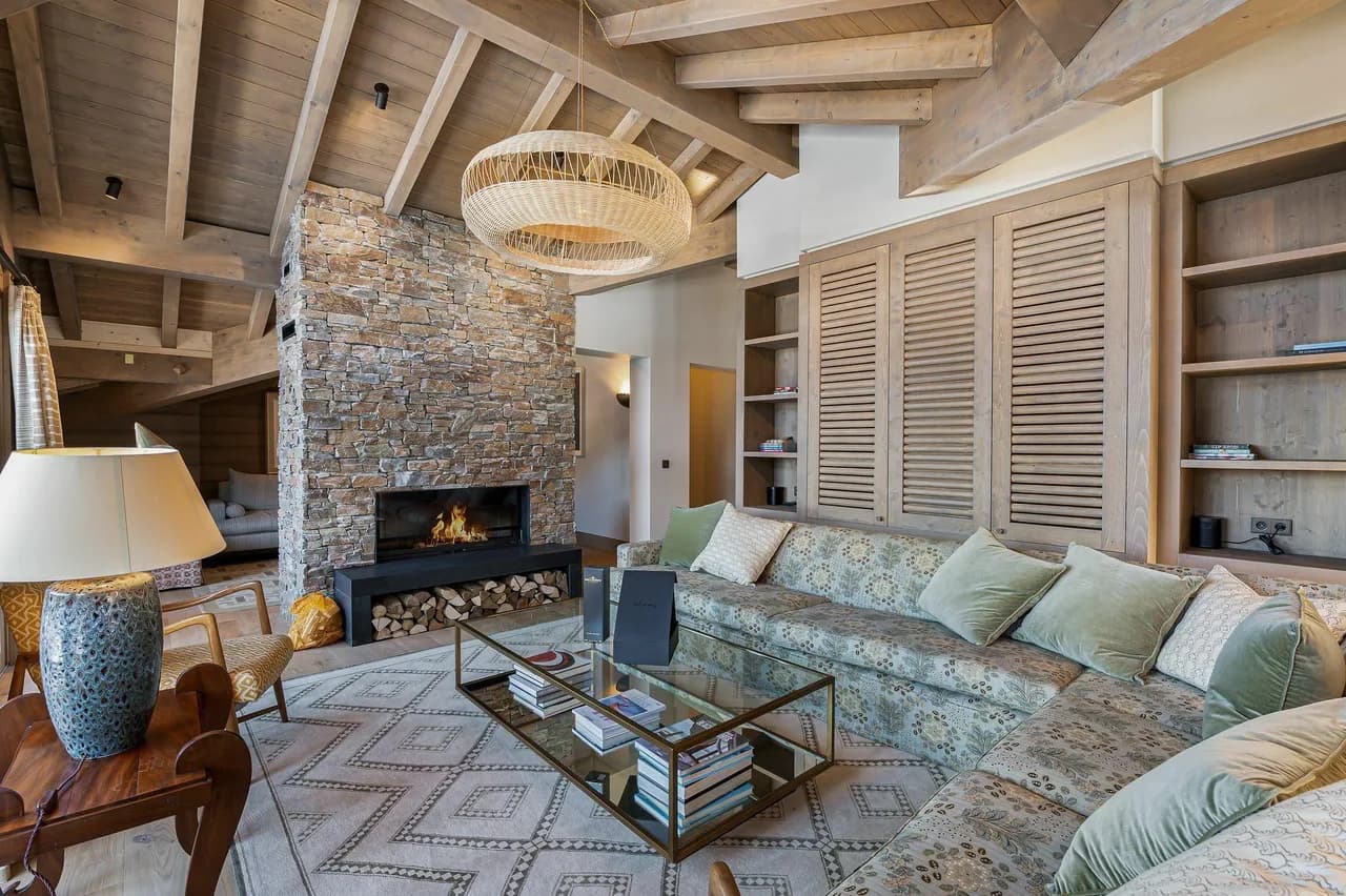 Luxury Courchevel Penthouse With Mountain Views photo 3