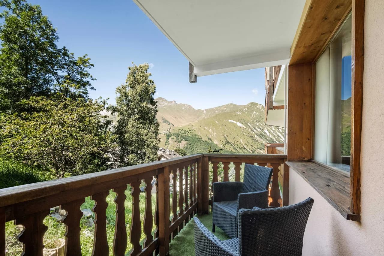 Luxury Apartment Stunning Alpine Views photo 2
