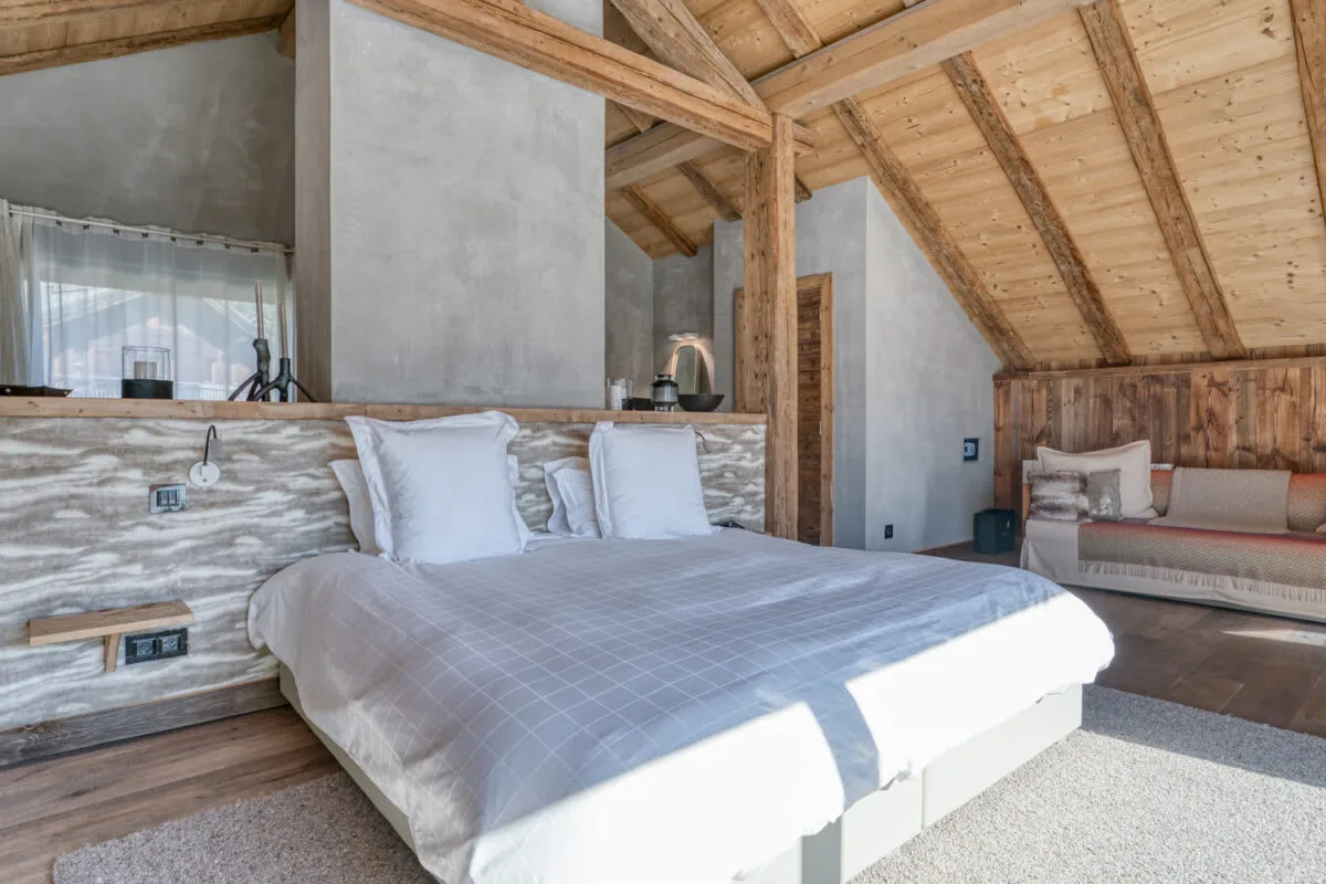 Cozy Alpine Chalet With Fireplace photo 3