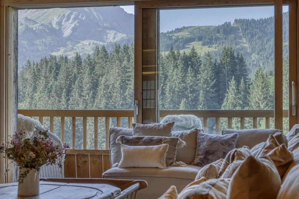 Mountain Chalet With Relaxation Spaces photo 5