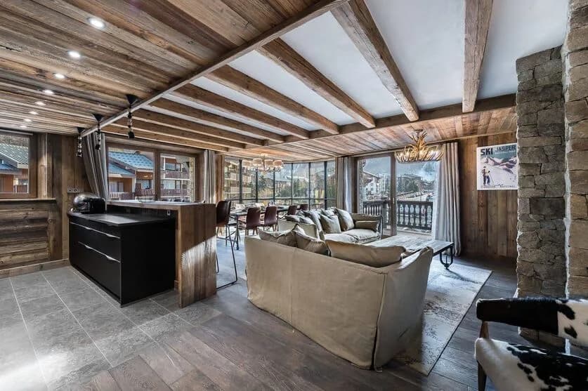 Elegant Ski Apartment With Outdoor Jacuzzi photo 5