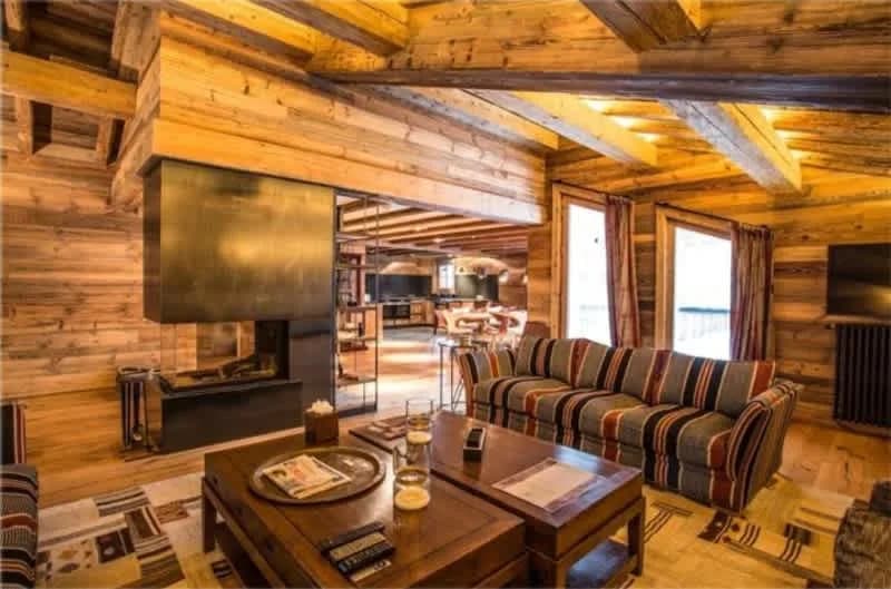 Alpine Escape With Pool and Sauna photo 3