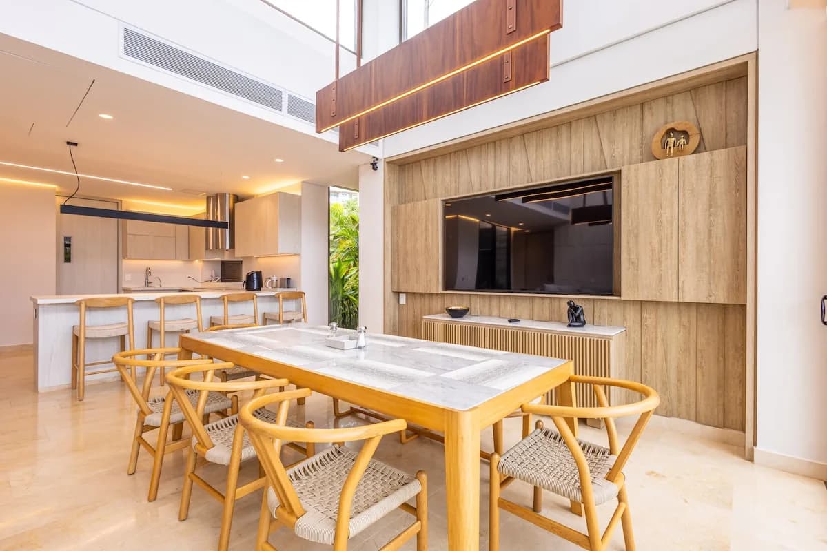 Sunny Four Bedroom Retreat in Cartagena photo 3