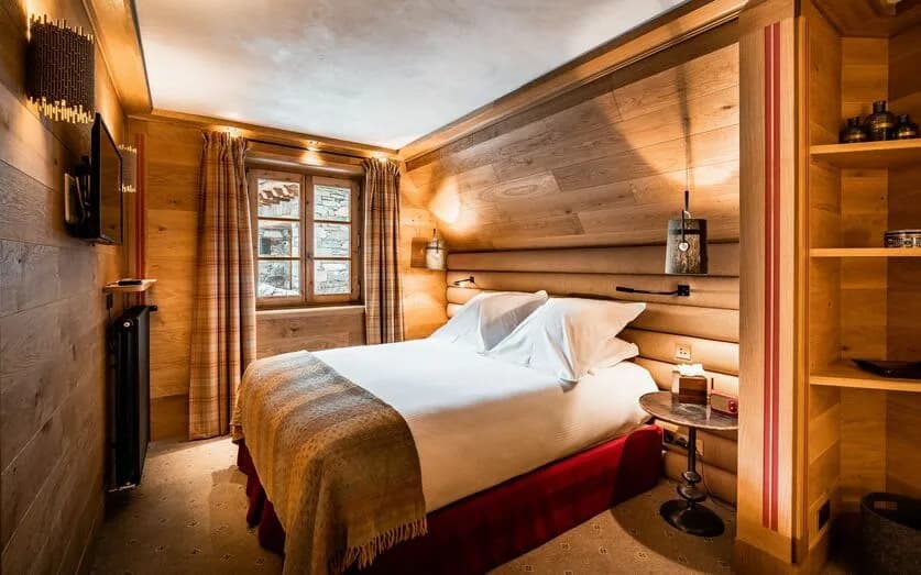 Ski Access Chalet With Indoor Pool photo 2