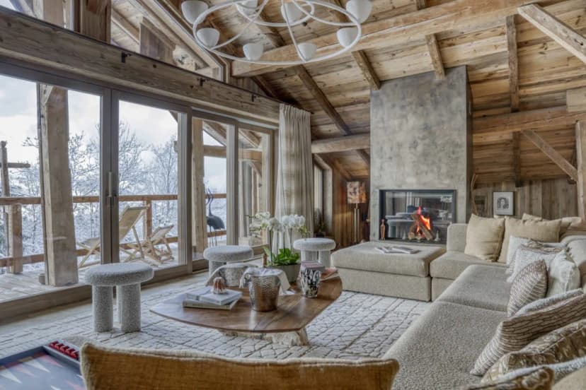 Refined Mountain Escape With Indoor Pool