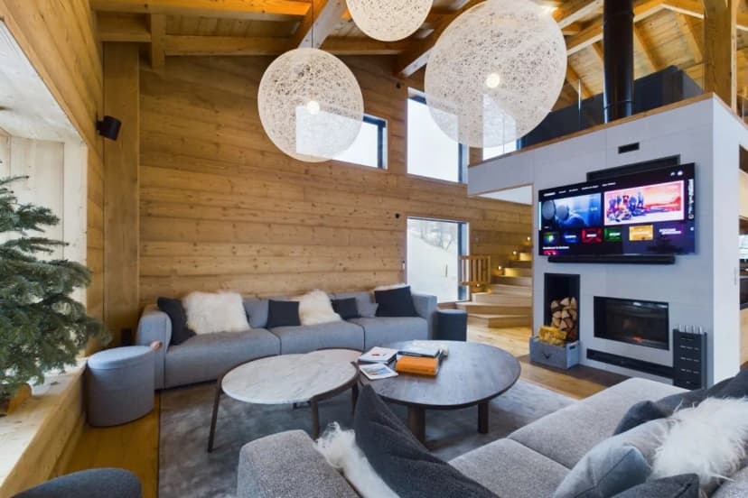 Refined Chalet With Mont Blanc Panorama