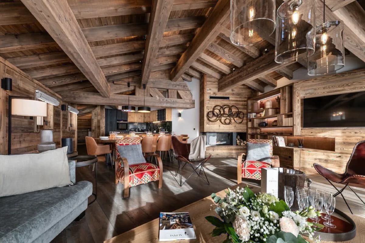 Stylish Alpine Duplex Close To Slopes photo 2