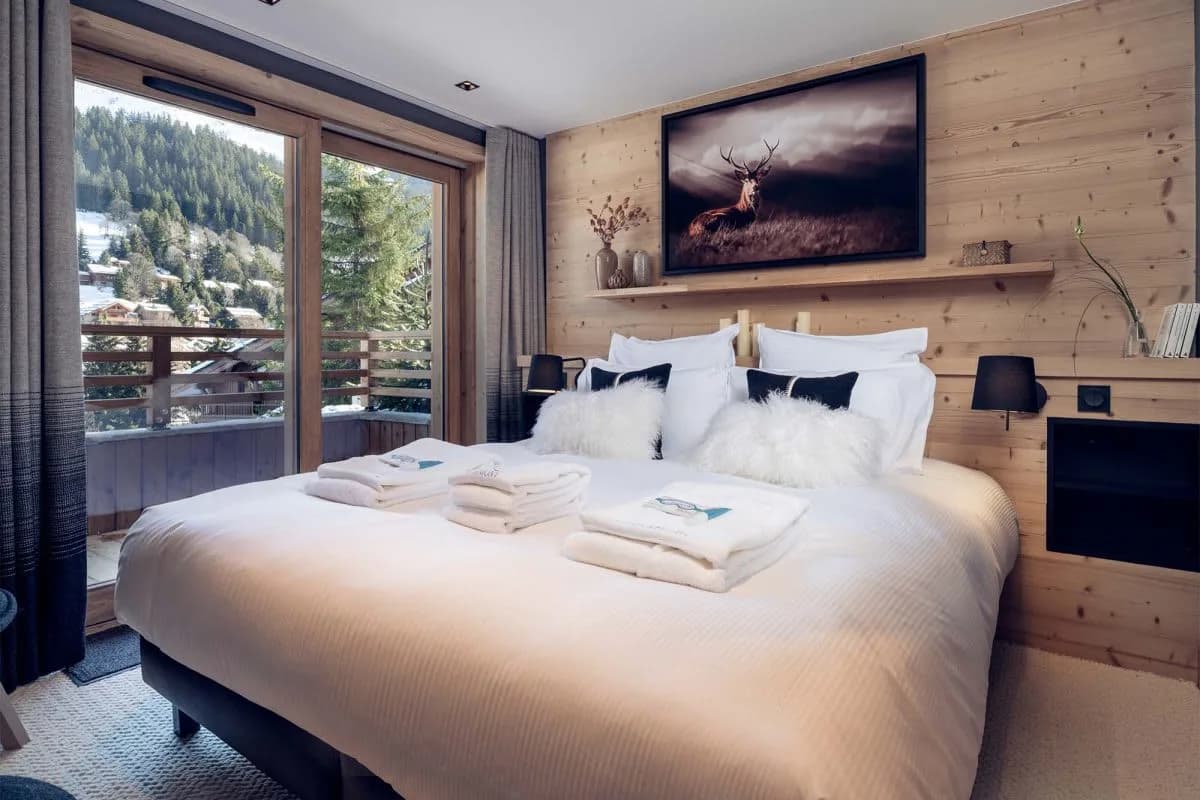 Elegant Chalet Near Slopes With Spa photo 3