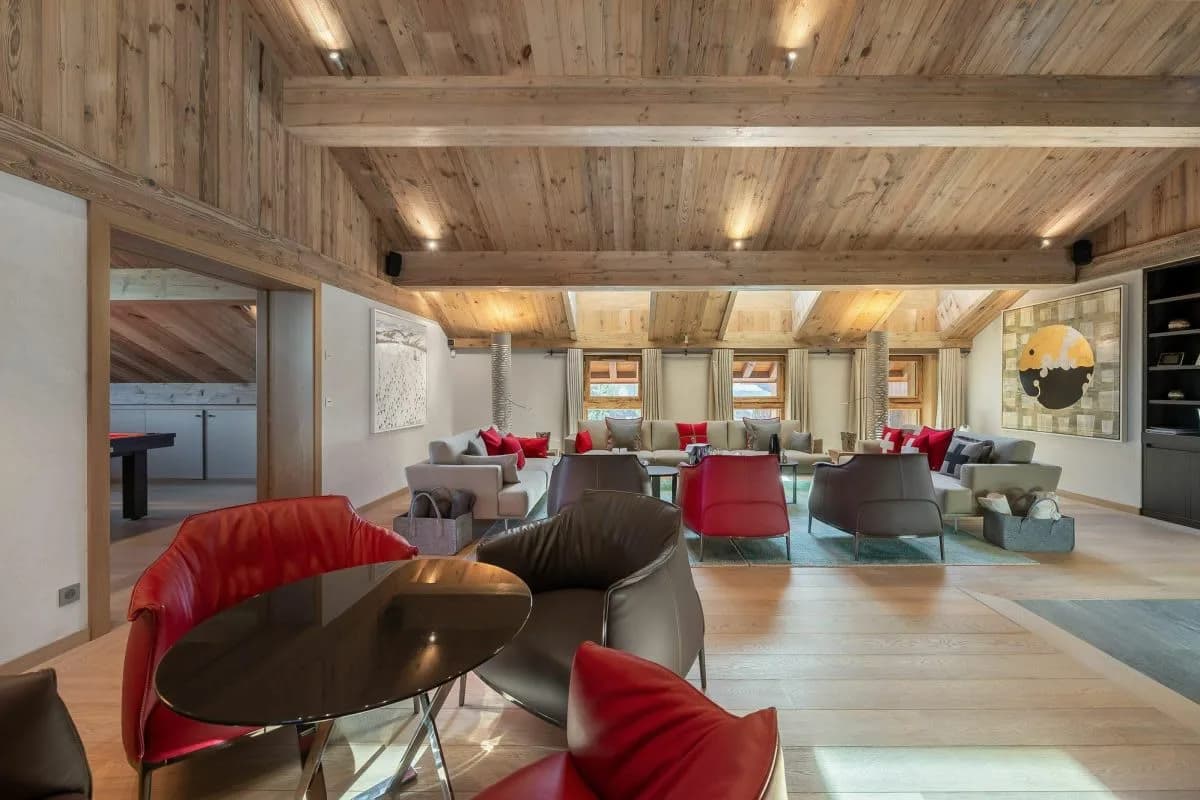 Exclusive Alpine Chalet Near Slopes photo 4