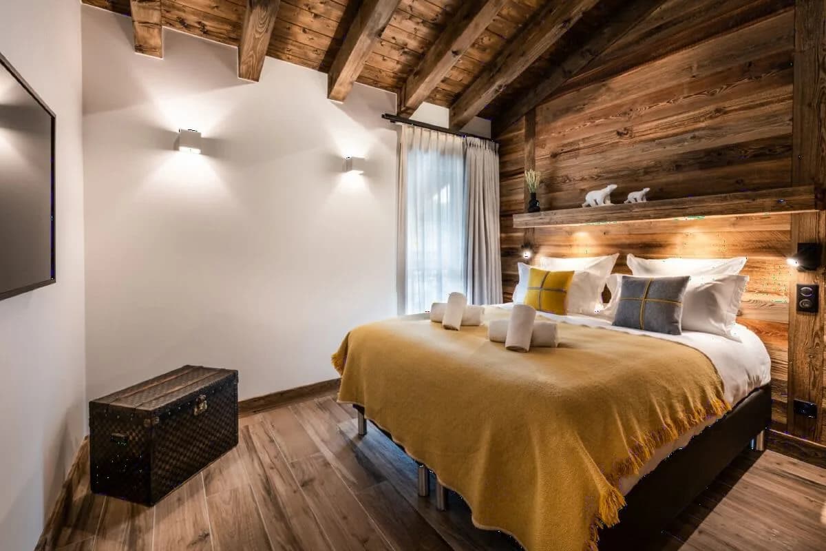 Spacious Triplex With Sauna And Jacuzzi photo 3