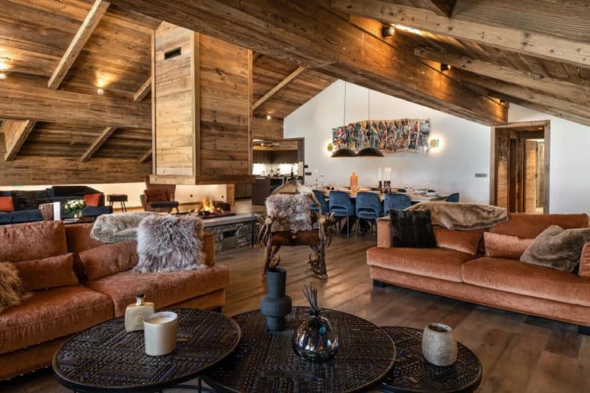 Elegant Mountain Penthouse With Spa