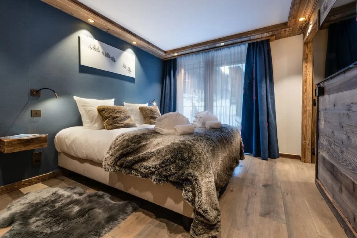 Elegant Mountain Penthouse With Spa photo 3