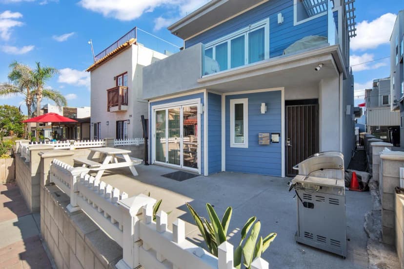 RMB II - Island Beach Suite 2Br - Sleeps 8-12