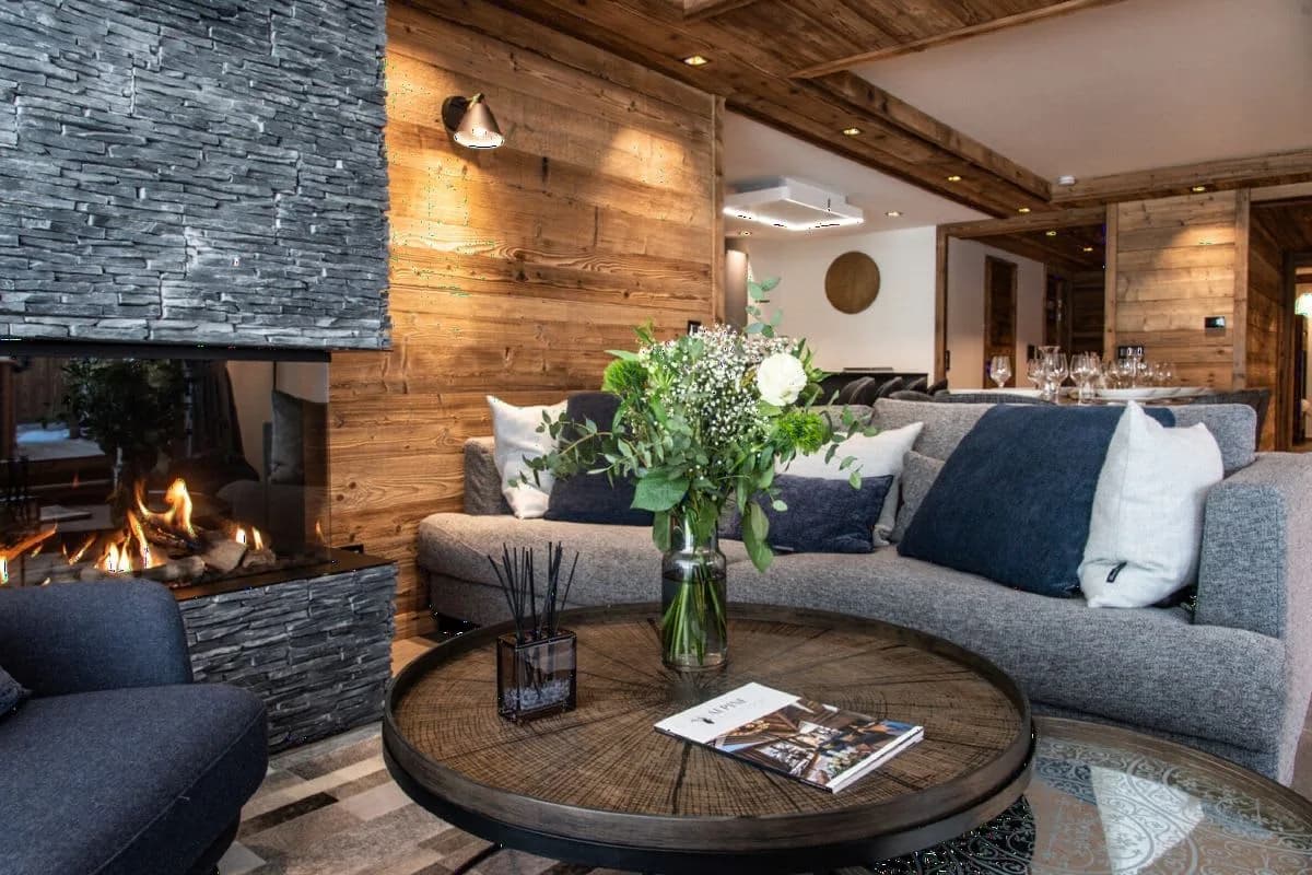 Elegant Ski In Out Mountain Retreat