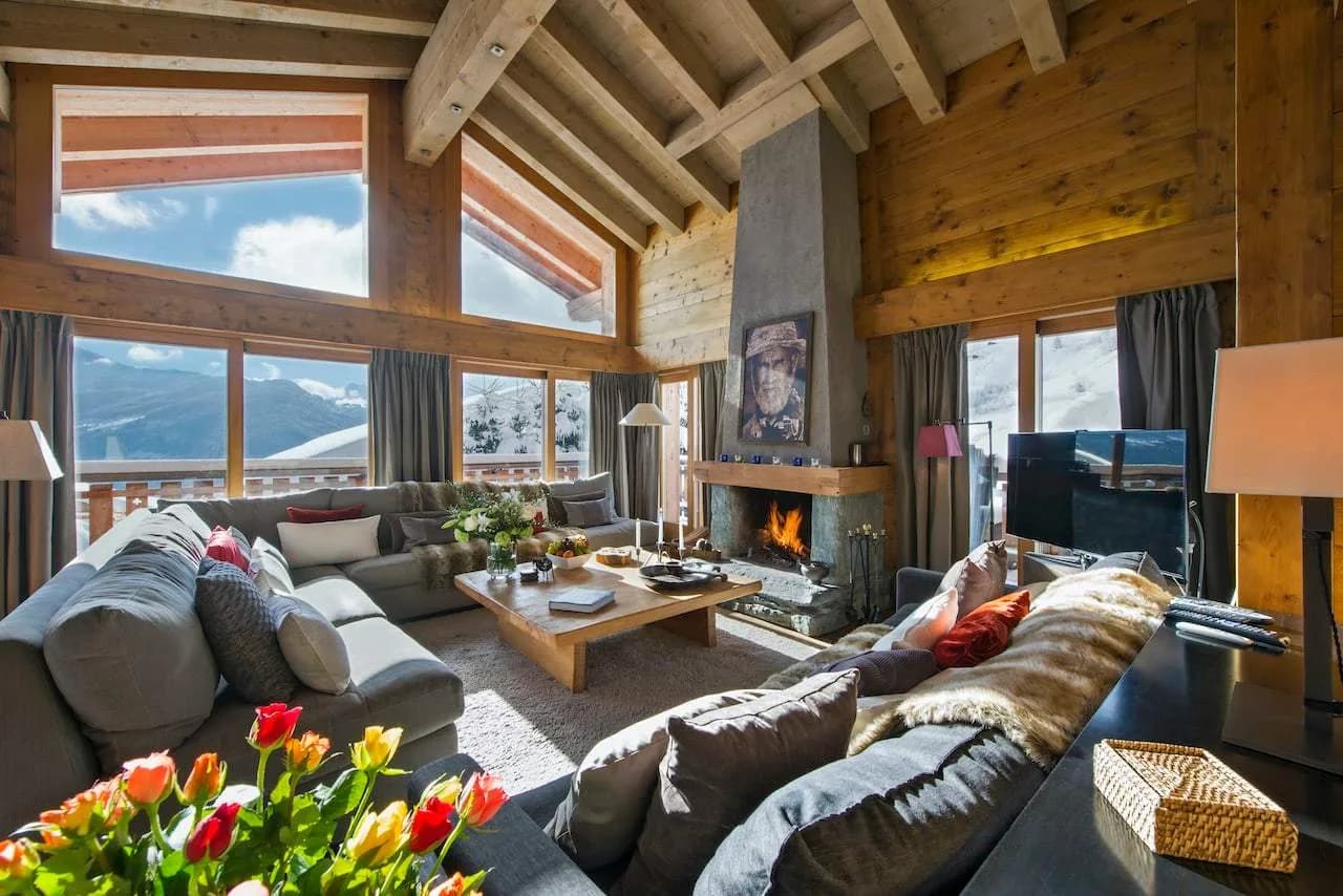 Refined Verbier Chalet With Scenic Views photo 2