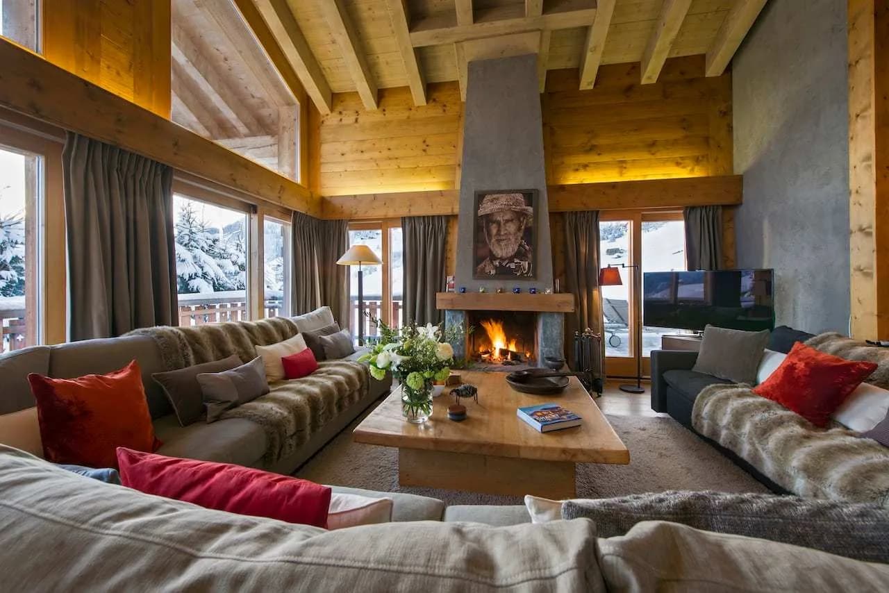 Refined Verbier Chalet With Scenic Views photo 5