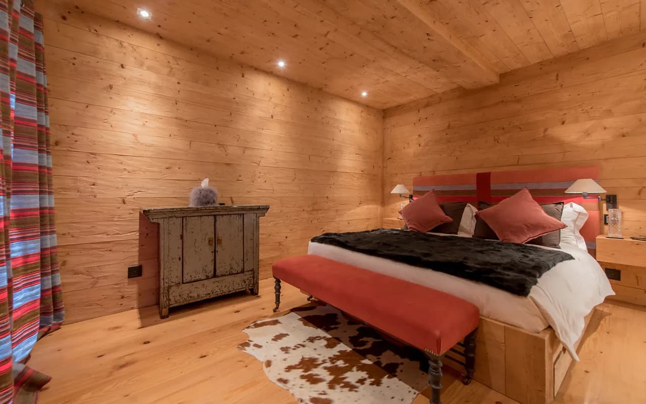 Serene Chalet Beside Rouge Ski Slope photo 3