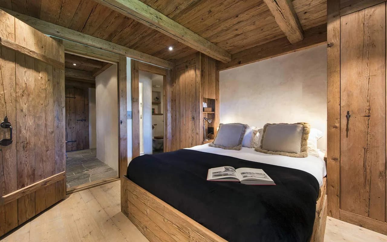 Serene Alpine Chalet With Mountain Views photo 4