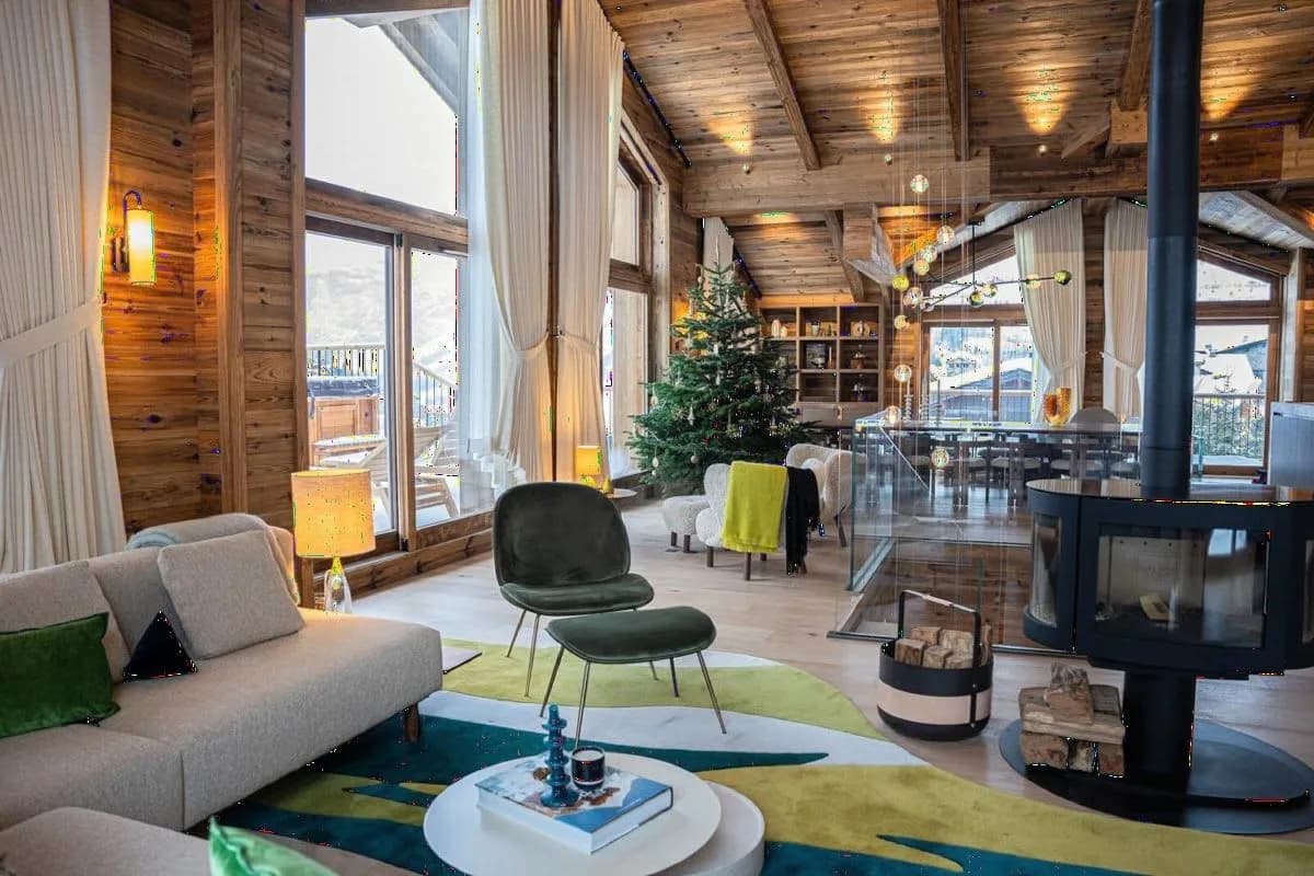 Luxury Alpine Chalet with Private Spa photo 4