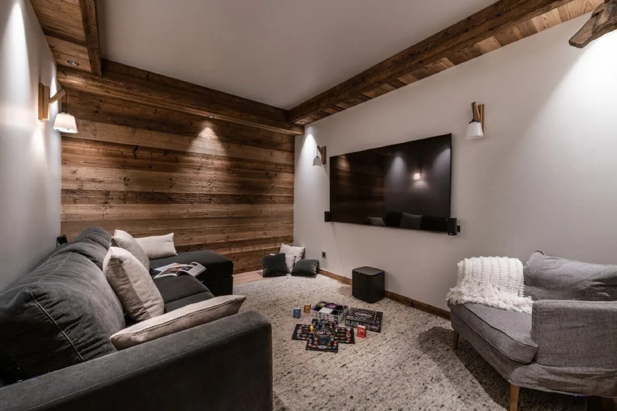 Premium Alpine Retreat for Family Groups photo 2