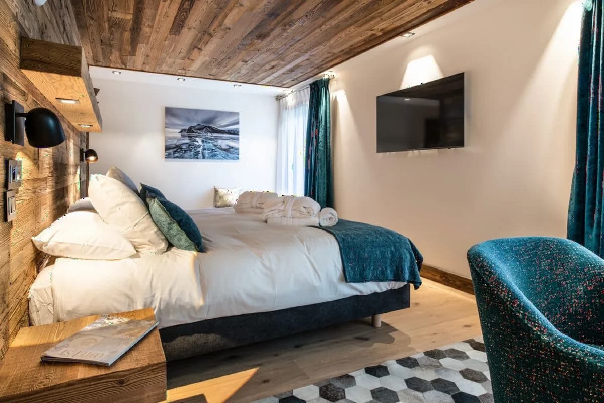 Premium Alpine Retreat for Family Groups photo 5