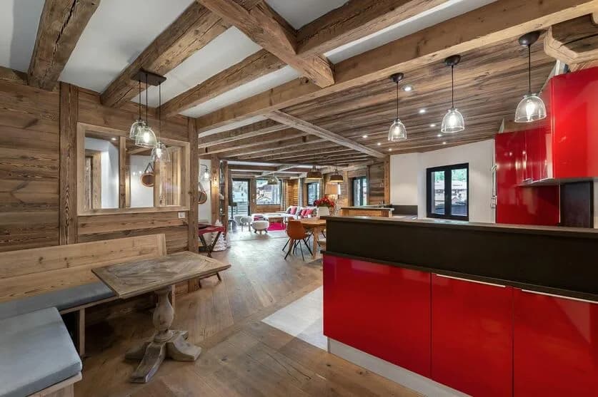 Savoyard Style Apartment in Resort Center photo 5
