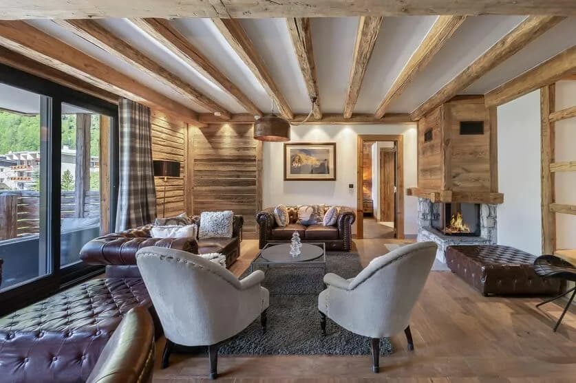 Spacious Alpine Living in Village