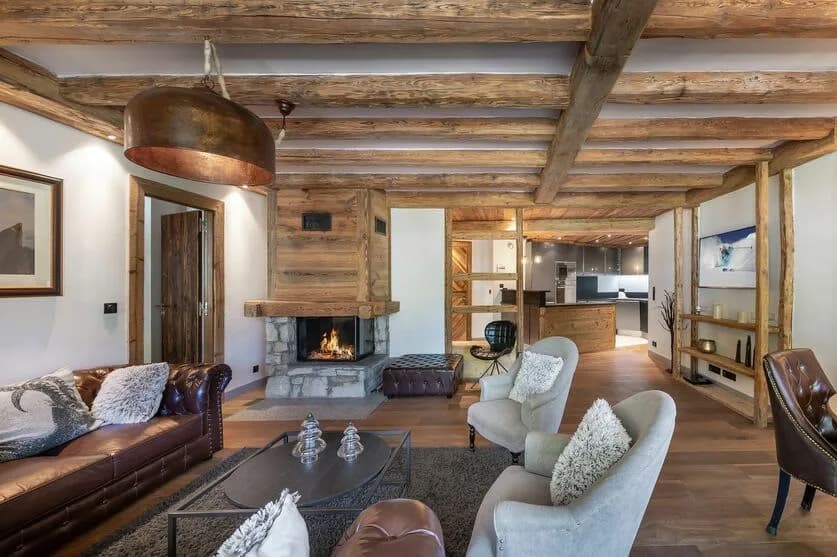 Spacious Alpine Living in Village photo 2