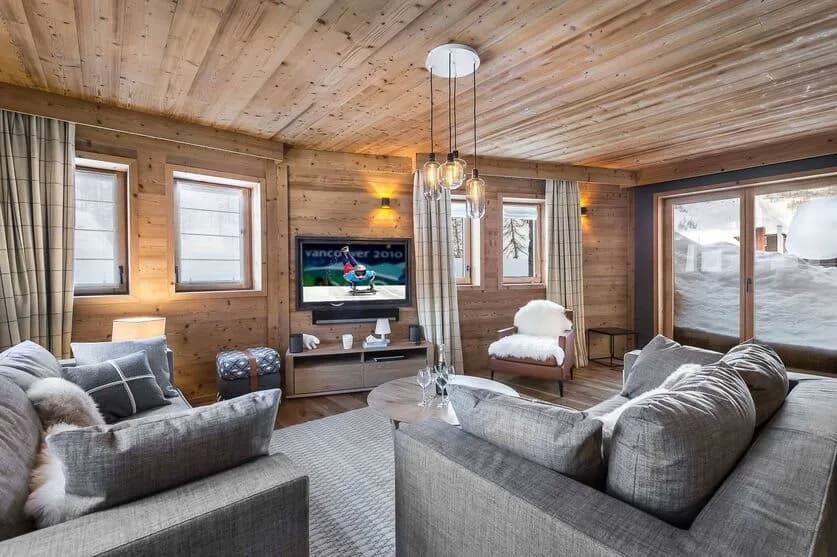 Authentic Alpine Apartment with Modern Touch photo 2