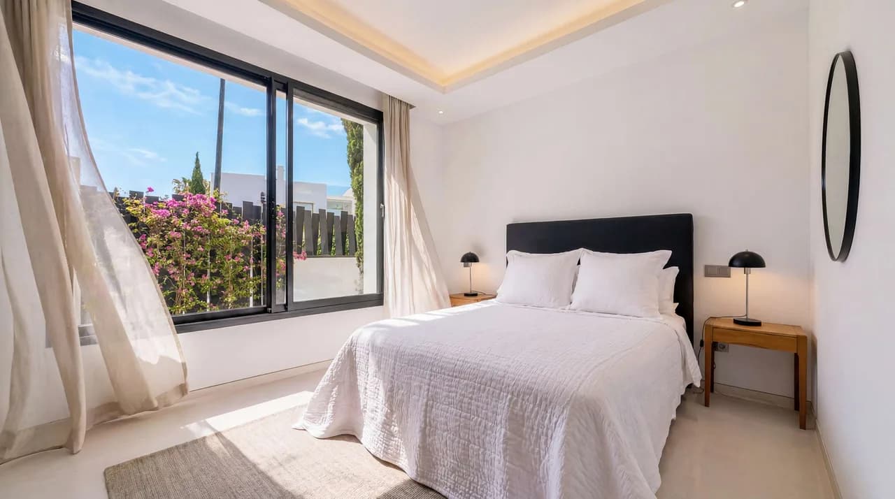 Rooftop Jacuzzi Villa in Marbella photo 5