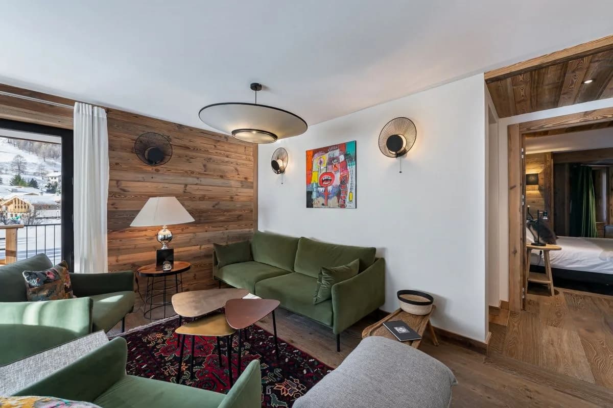 Mountain Facing Alpine Apartment With Fireplace photo 4
