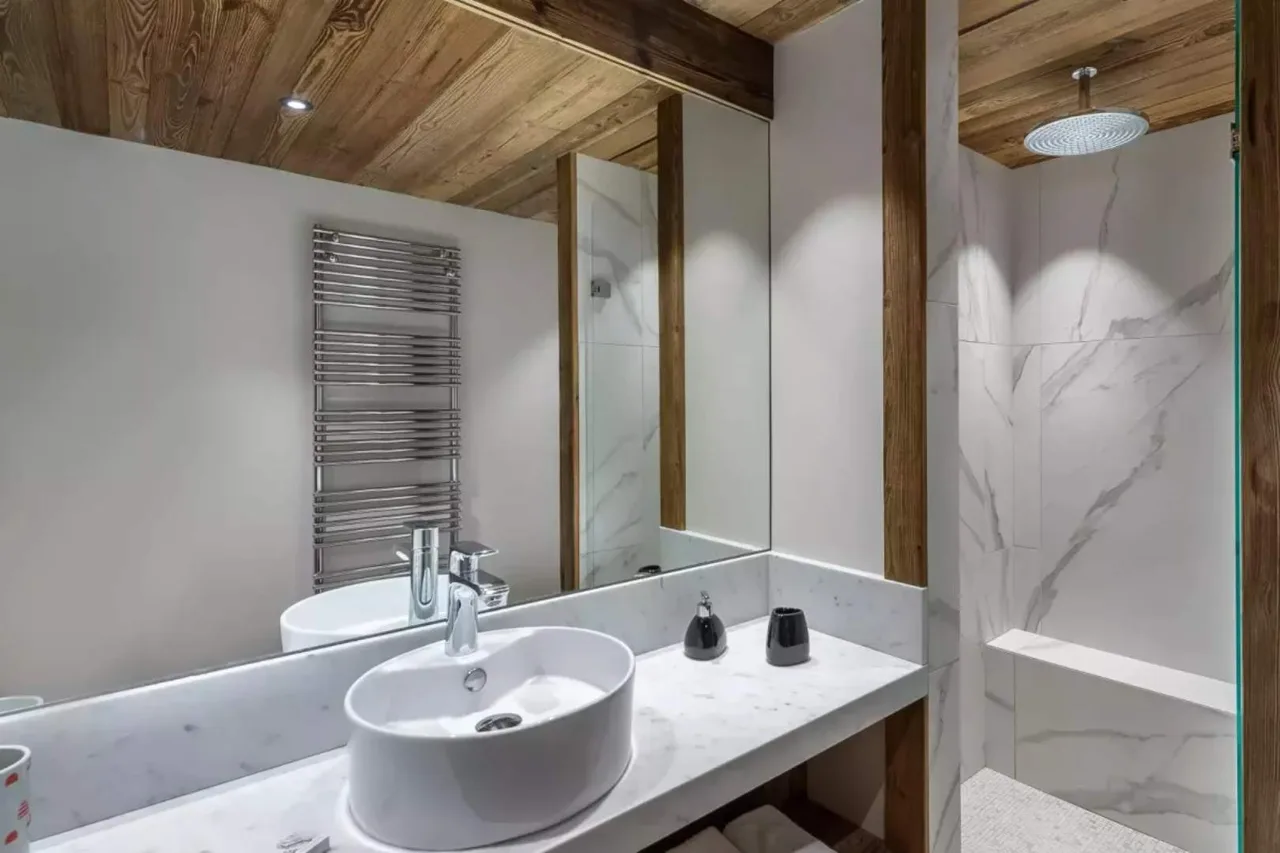 Bright Ski Apartment With Open Living photo 5