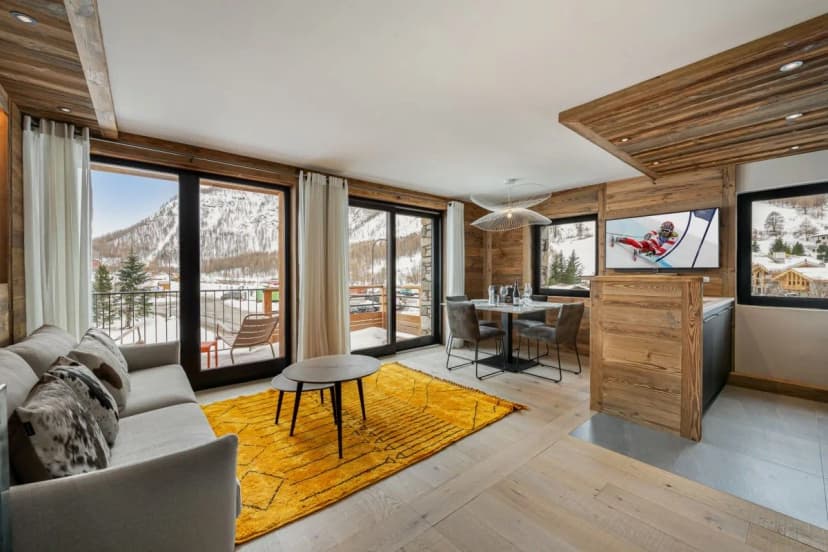Bright Alpine Apartment Close To Slopes