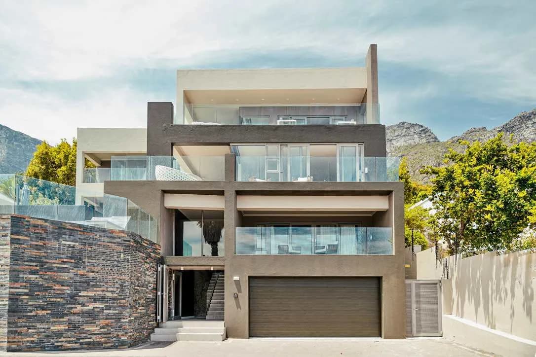 Ocean View Nine Bedroom Villa in Camps Bay photo 4