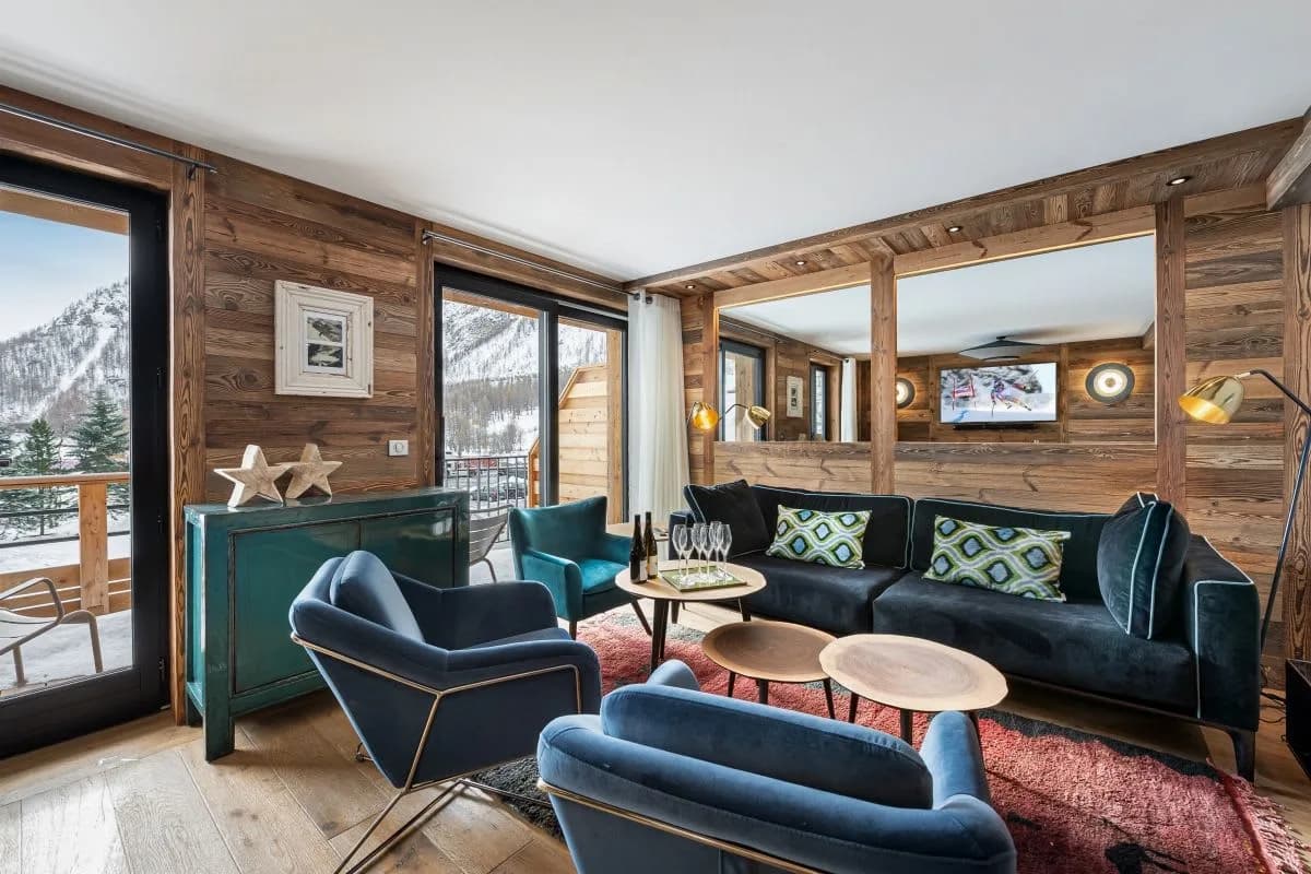 Bright Mountain Apartment For Ski Lovers