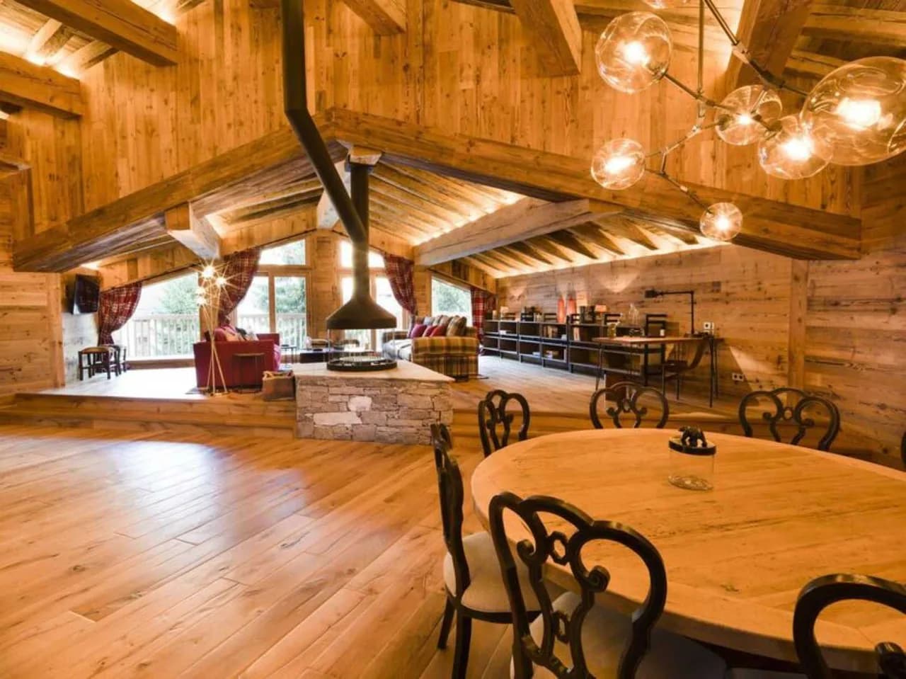 Prestigious Chalet Near Solaise And Bellevarde photo 4