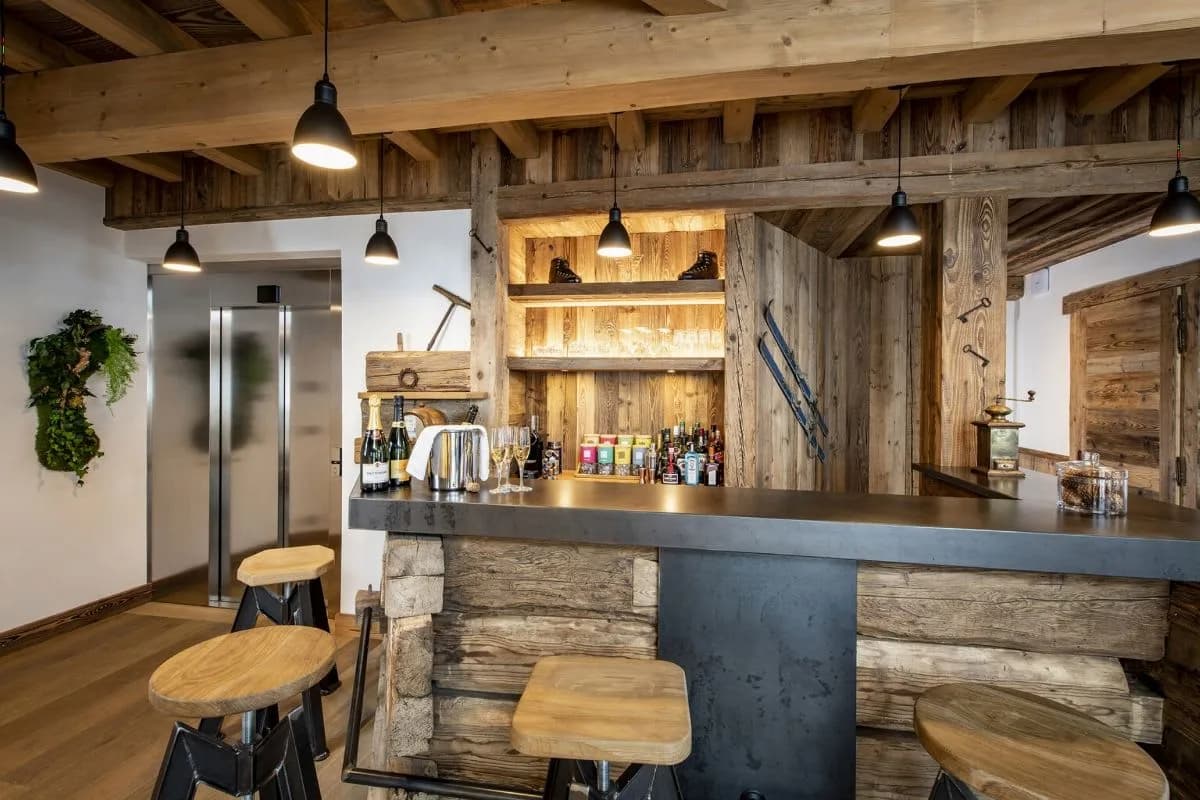High-End Chalet With Valley Views photo 4