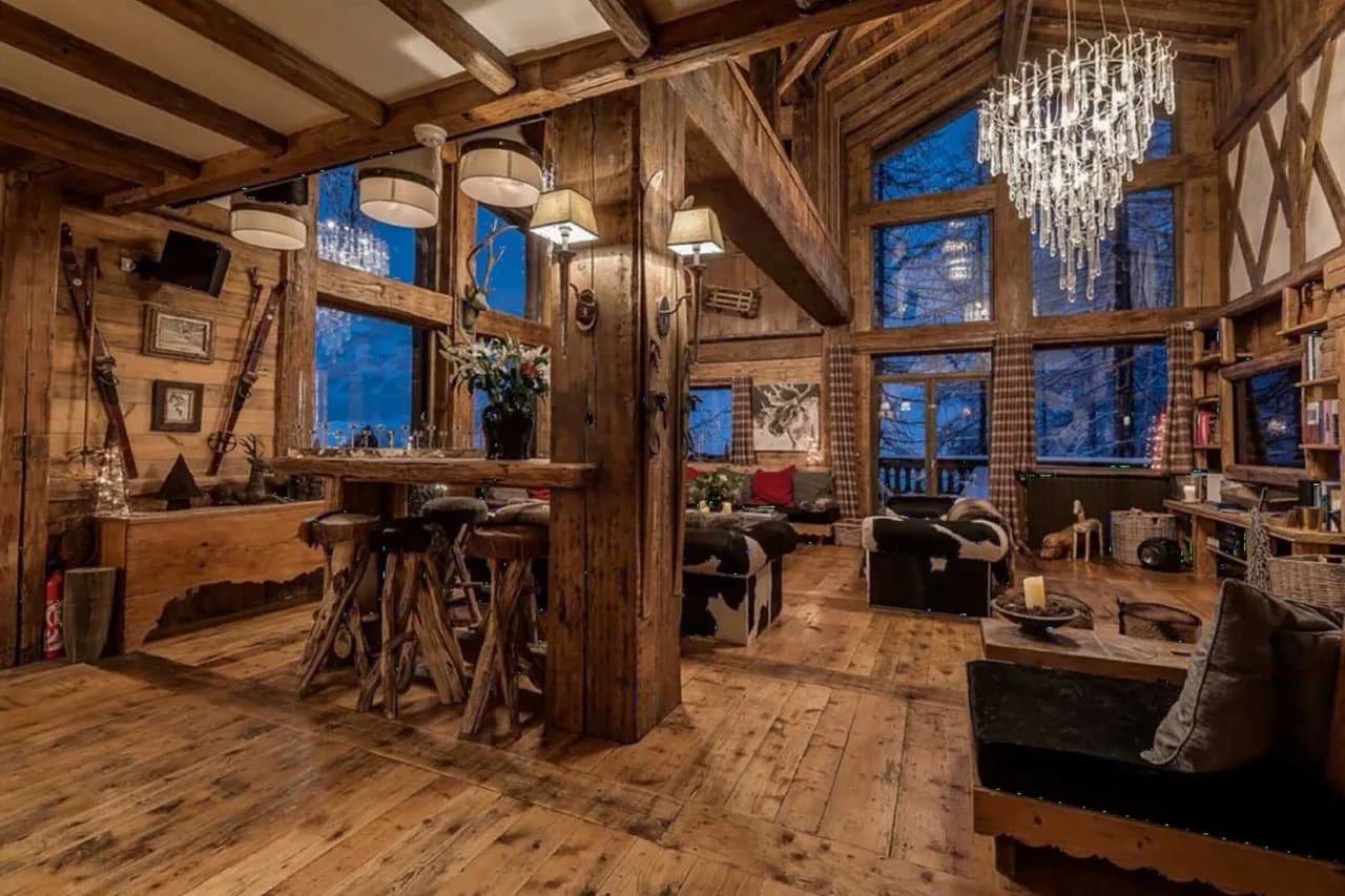 Ski In Chalet With Private Spa photo 5