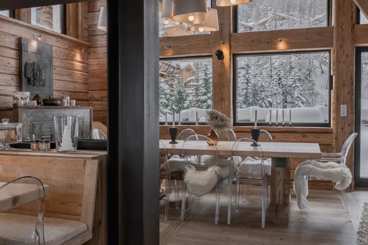 Central Ski Chalet Near Snow Front photo 4