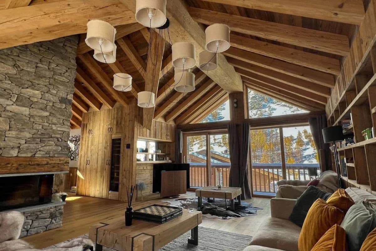 Luxury Ski Chalet With Jacuzzi And Pool photo 3