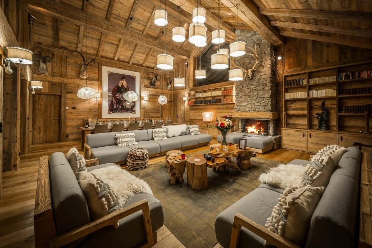 Peaceful Alpine Chalet With Outdoor Jacuzzi photo 2