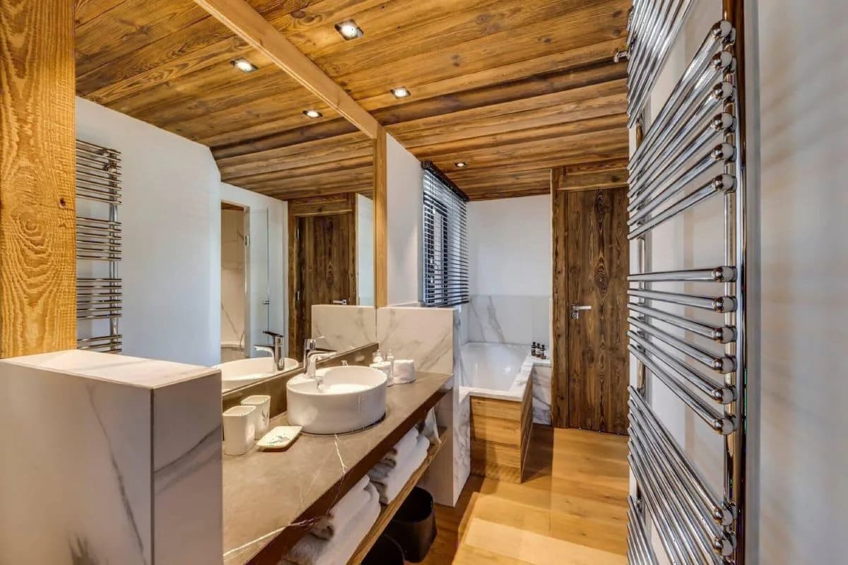 Luxury Ski Access Alpine Sanctuary photo 4