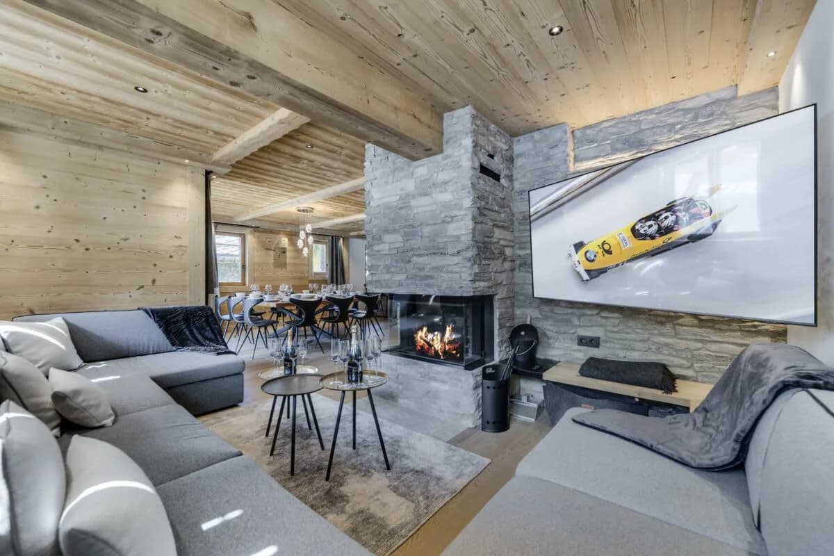 Alpine Retreat With Sauna And Gym