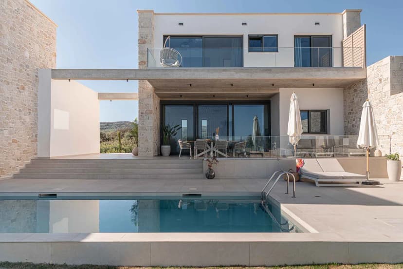 Peaceful Coastal Villa With Sea Views