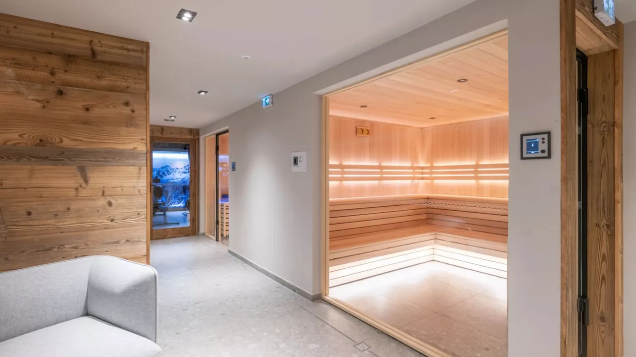 Bright Alpine Apartment With Wellness Area photo 4