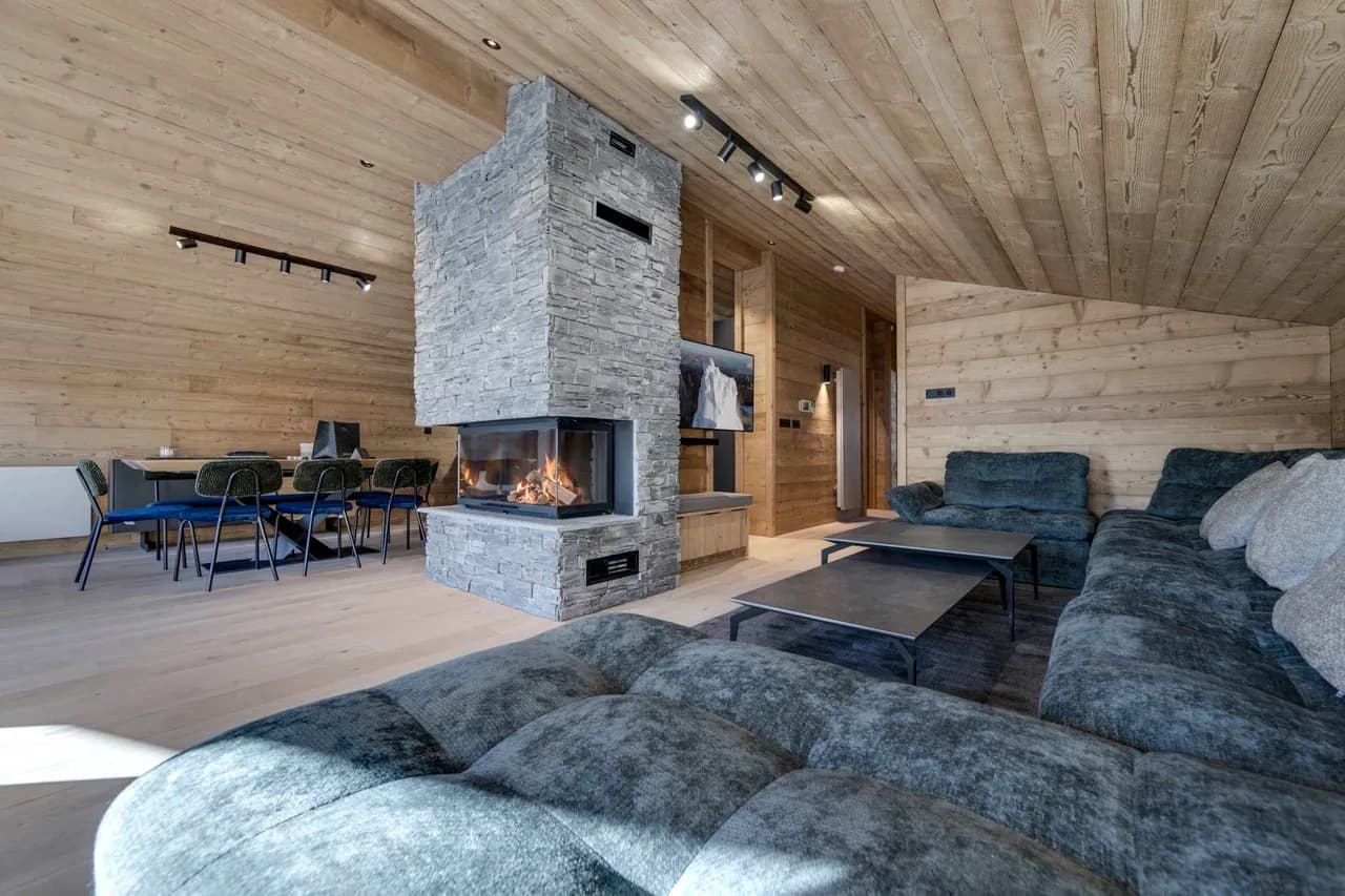 Luxury Alpine Duplex Close to Snow photo 3