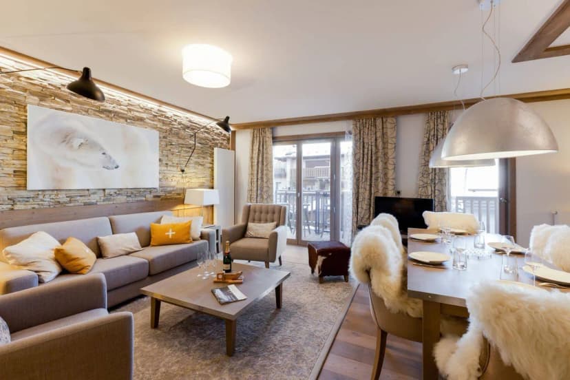 Stylish Ski Apartment With Panoramic Terrace